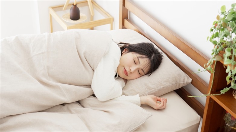 ピラティスで整える！寝返りがしやすい体の動かし方