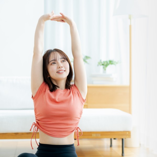 ピラティスで腸の動きが良くなる？便秘解消に効果的な動き