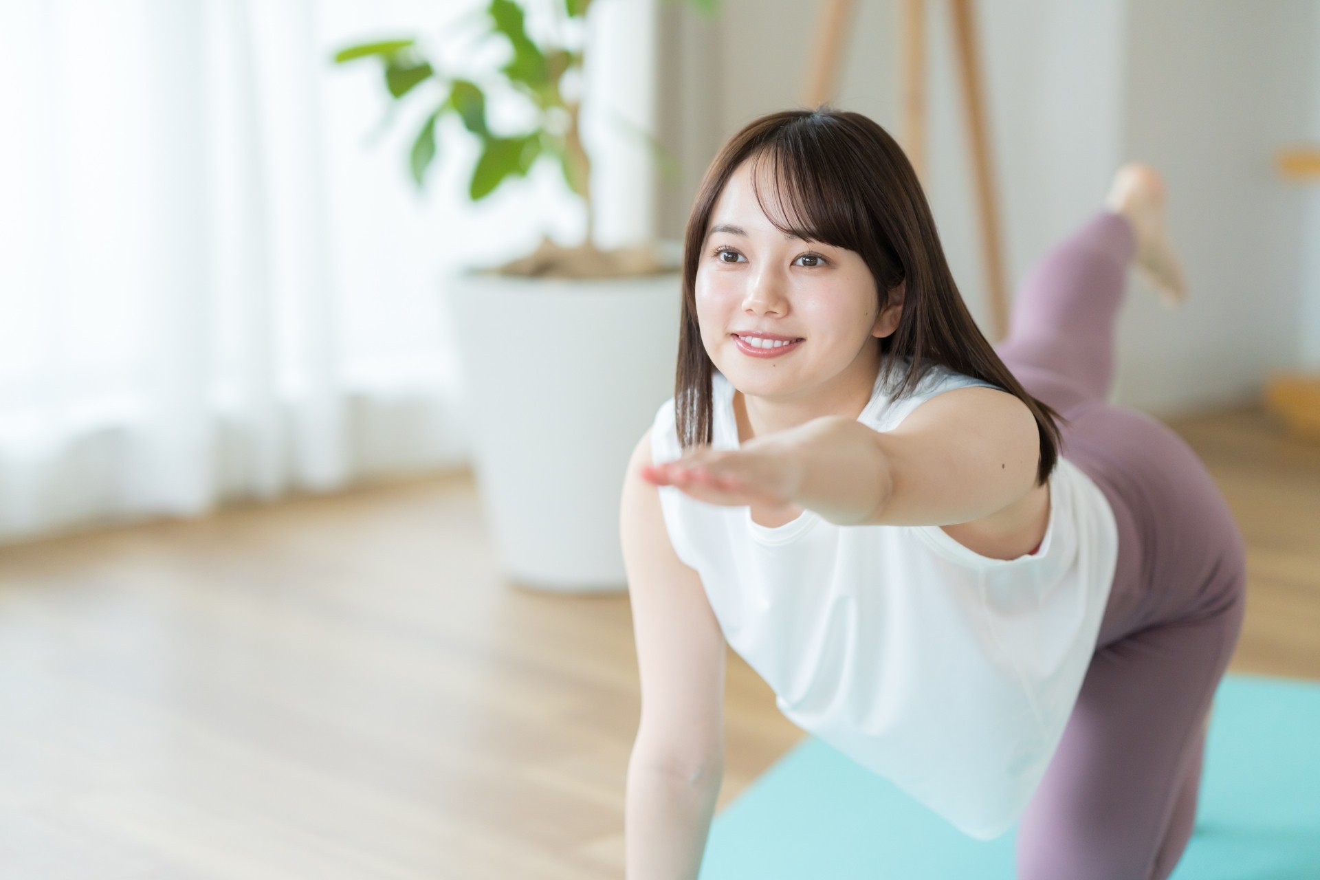 夏のだるさを吹き飛ばす!ピラティスで全身リセット