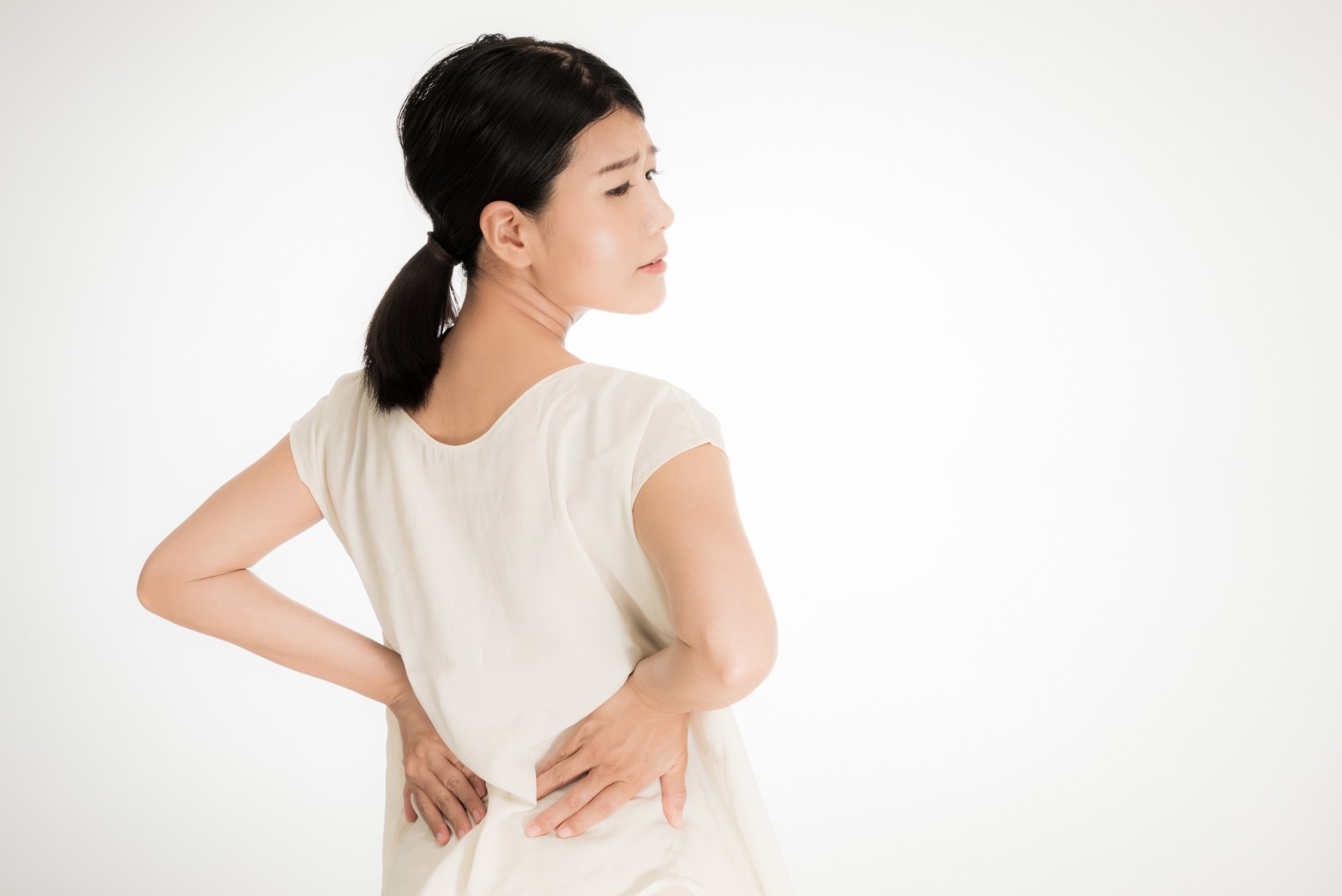 ピラティスで腰痛予防!金山エリアで正しい体の使い方を学ぶには?